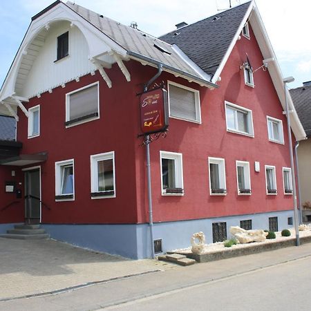 Gasthaus Sonne Мерклинген Экстерьер фото