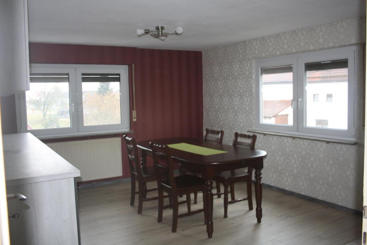 Gasthaus Sonne Мерклинген Экстерьер фото